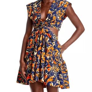 ALC cut out mini dress. So fun for Summer! Worn once!